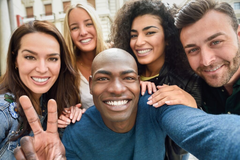 Fix the problem with happy employess